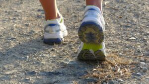 running-shoes-2661560_1280.jpg